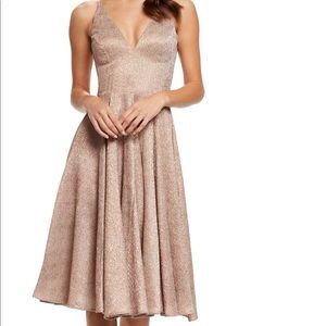 Plunging v-neck dress. Rose gold XS